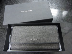 ブルガリ財布