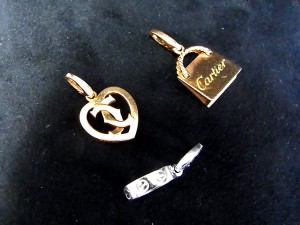 カルティエチャーム