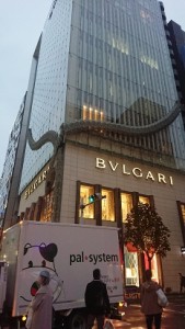 DSCPDC_0001_BURST20191128162117698_COVER