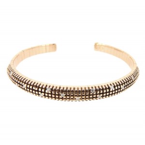 39F1D9BA-0890-4B33-8D56-22ABC8B6281F