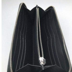 F5A20B92-738D-4129-8D51-DD8999FAE4EA